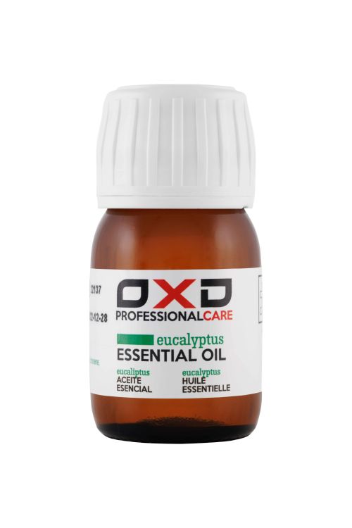 Botella de aceite esencial de eucalipto OXD 30 ml con etiqueta verde. 